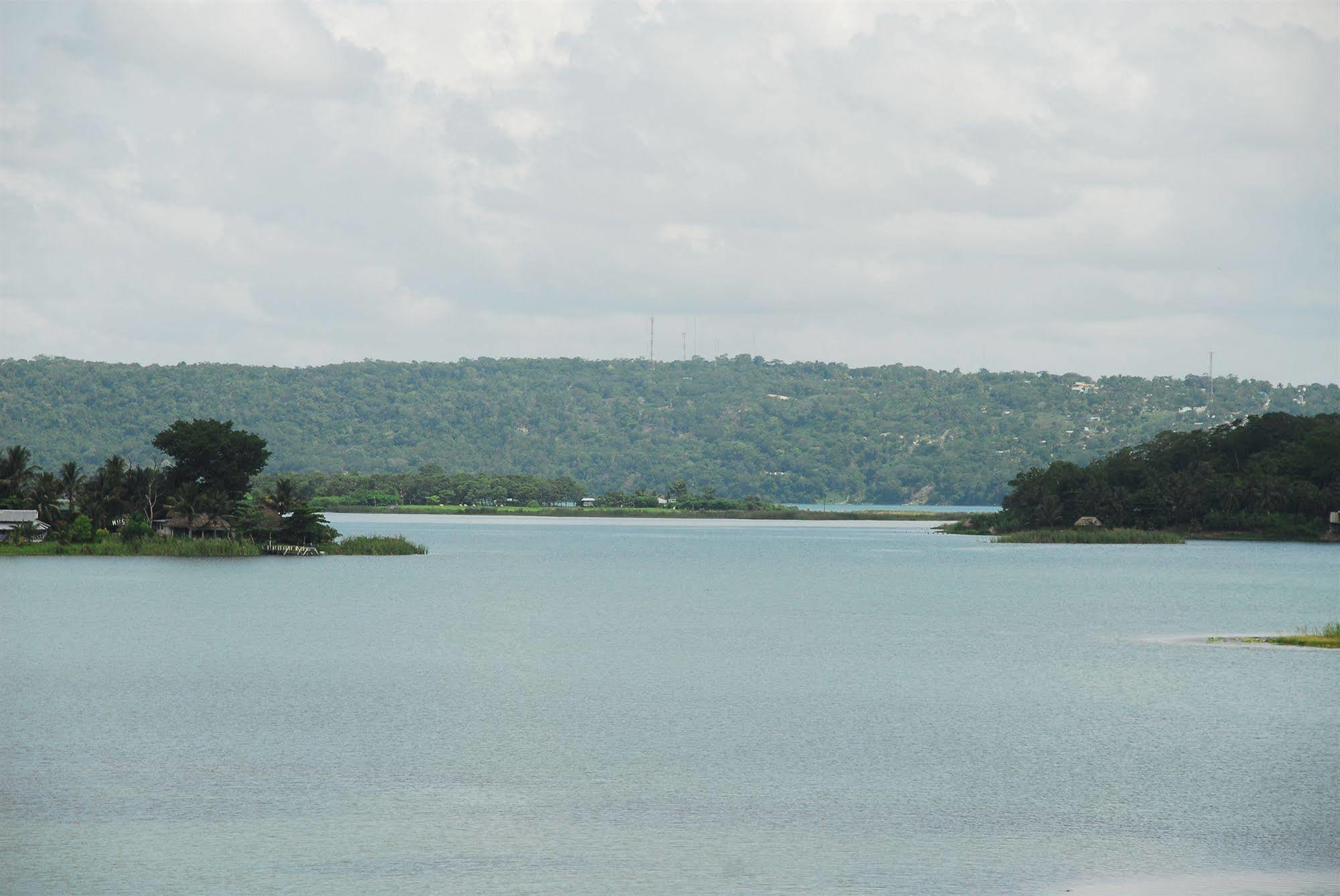 Peten Esplendido Flores Εξωτερικό φωτογραφία